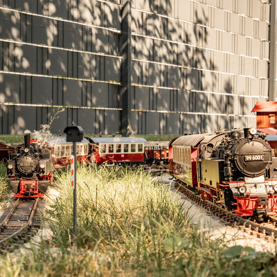 Bild vergr&ouml;&szlig;ern: Gartenbahn Blencke