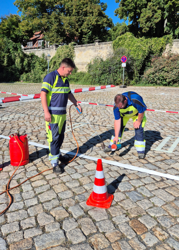 Bild vergrößern: Parkplatz am Marschlinger Hof