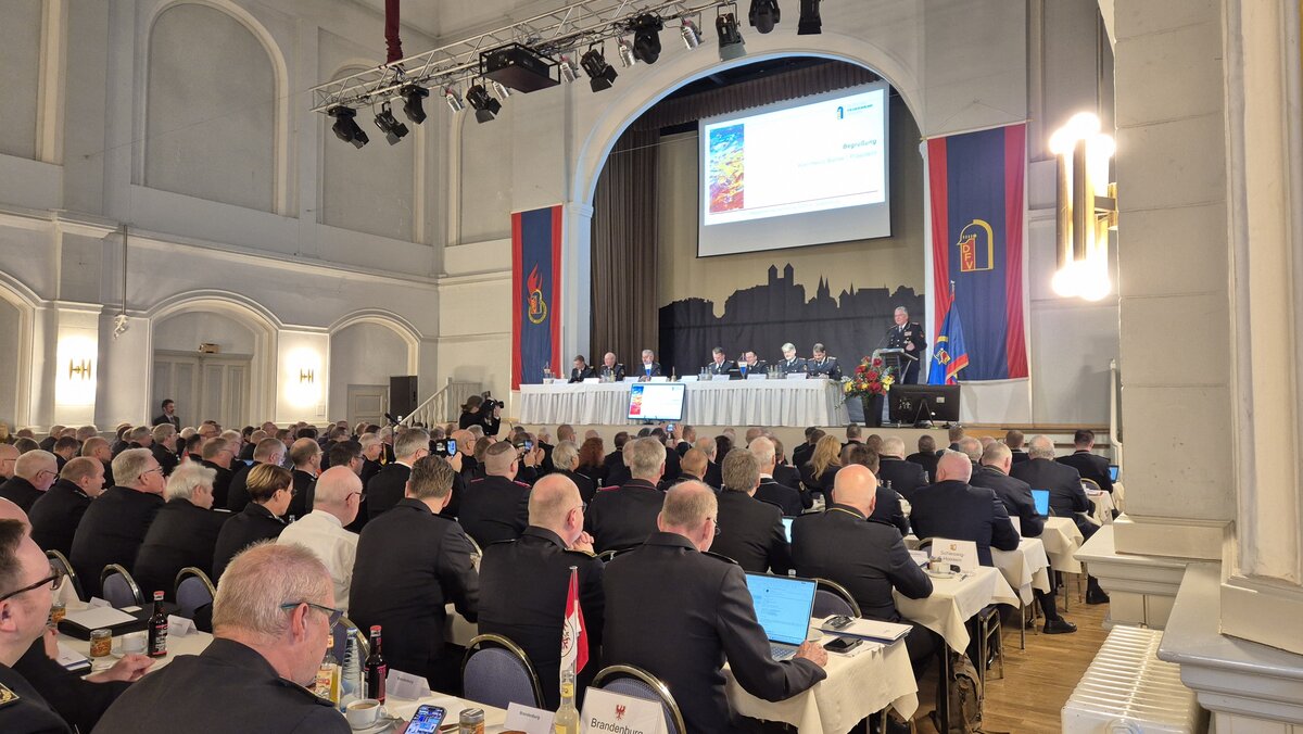 72. Delegiertenversammlung des Deutschen Feuerwehrverbandes tagte in Quedlinburg