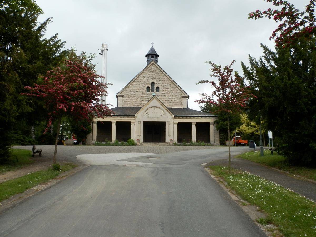 Bild vergrößern: Kapelle auf dem Zentralfriedhof