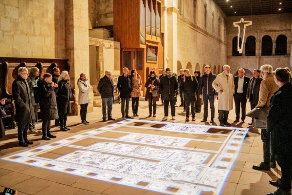 Bild vergr&ouml;&szlig;ern: 1000079151