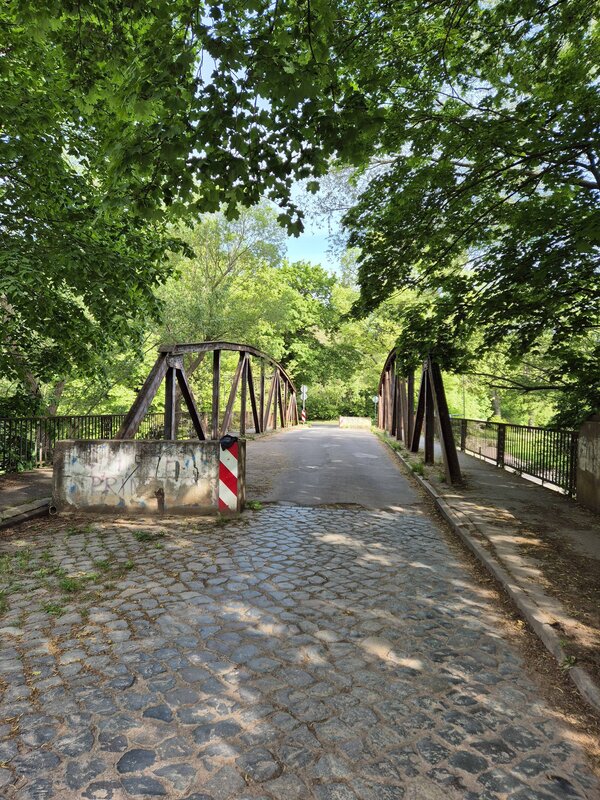 Bild vergr&ouml;&szlig;ern: Historische Schafbr�cke zwischen der Wipertistra�e und dem Neinstedter Feldweg